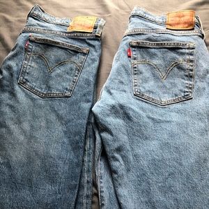 Women's Levis tapered jeans